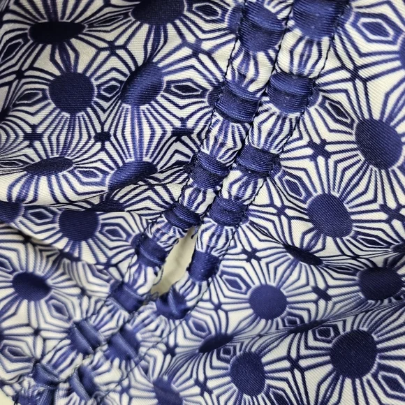 ❤️Nicole Miller Ruched Swim Tank Top S Blue White Nautical Adjustable Straps - Picture 7 of 7